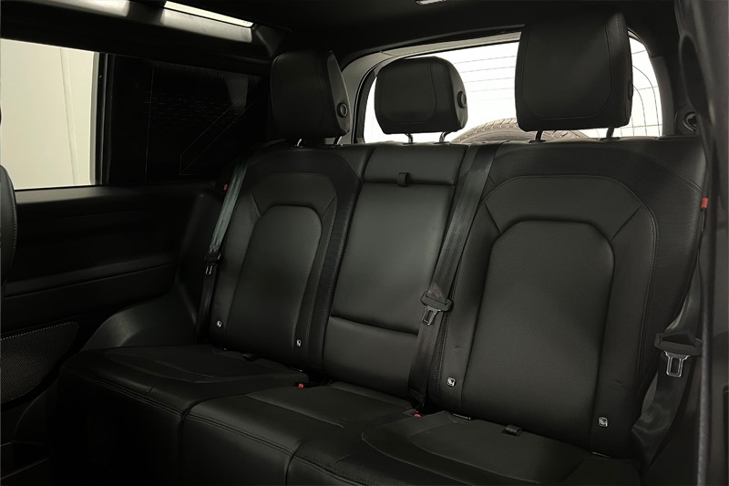 2023 (73) LAND ROVER DEFENDER 3.0 D250 X-Dynamic HSE 90 3dr Auto 5575676