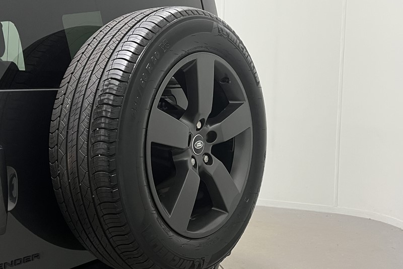 2023 (73) LAND ROVER DEFENDER 3.0 D250 X-Dynamic HSE 90 3dr Auto 5575718