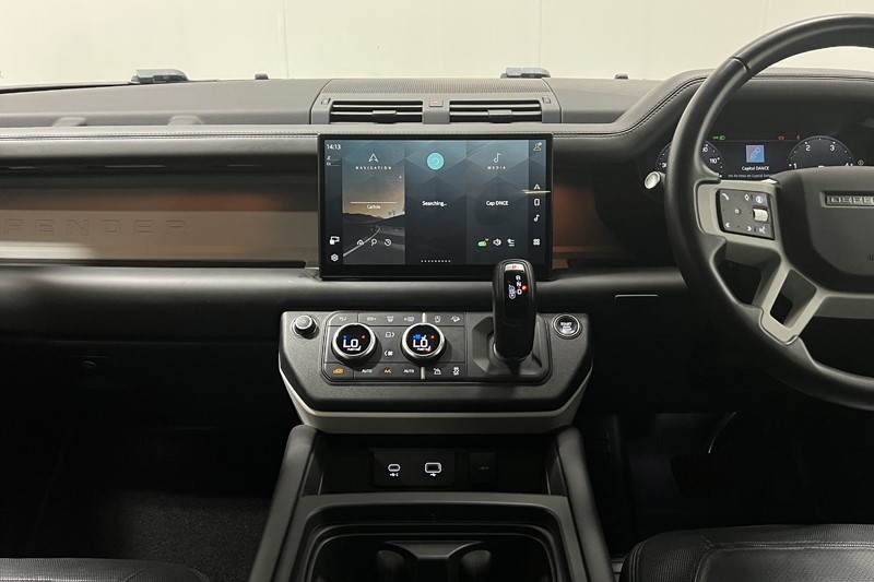 2023 (73) LAND ROVER DEFENDER 3.0 D250 X-Dynamic HSE 90 3dr Auto 5575682