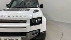 2023 (23) LAND ROVER DEFENDER 3.0 D250 X-Dynamic SE 90 3dr Auto 5572756