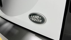 2023 (23) LAND ROVER DEFENDER 3.0 D250 X-Dynamic SE 90 3dr Auto 5572749