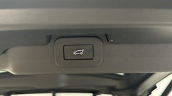 2023 (23) LAND ROVER COMMERCIAL DISCOVERY 3.0 D300 R-Dynamic HSE Commercial Auto 5580910