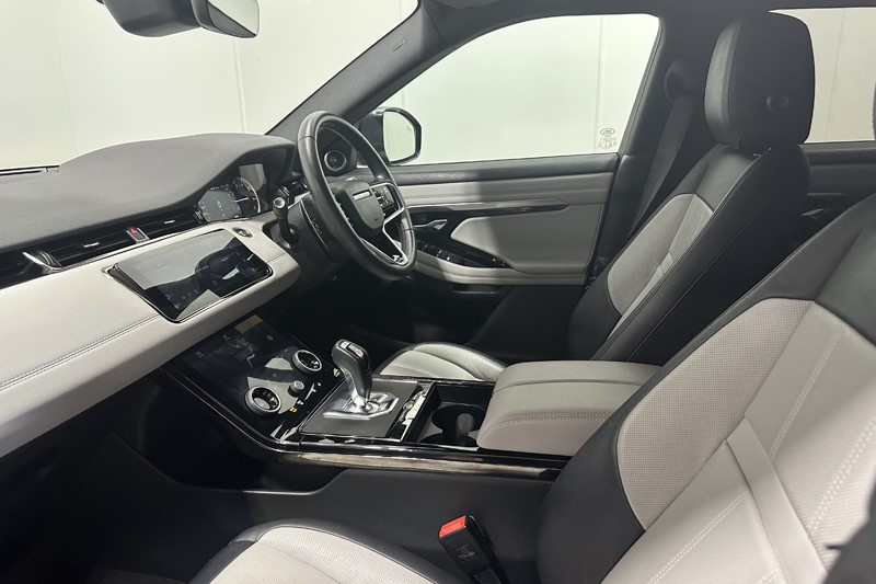 2022 (22) LAND ROVER RANGE ROVER EVOQUE 1.5 P300e R-Dynamic SE 5dr Auto 5630020