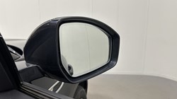 2023 (23) JAGUAR E-PACE 1.5 P300e R-Dynamic S 5dr Auto 5592221