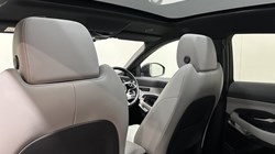 2023 (23) JAGUAR E-PACE 1.5 P300e R-Dynamic S 5dr Auto 5592241