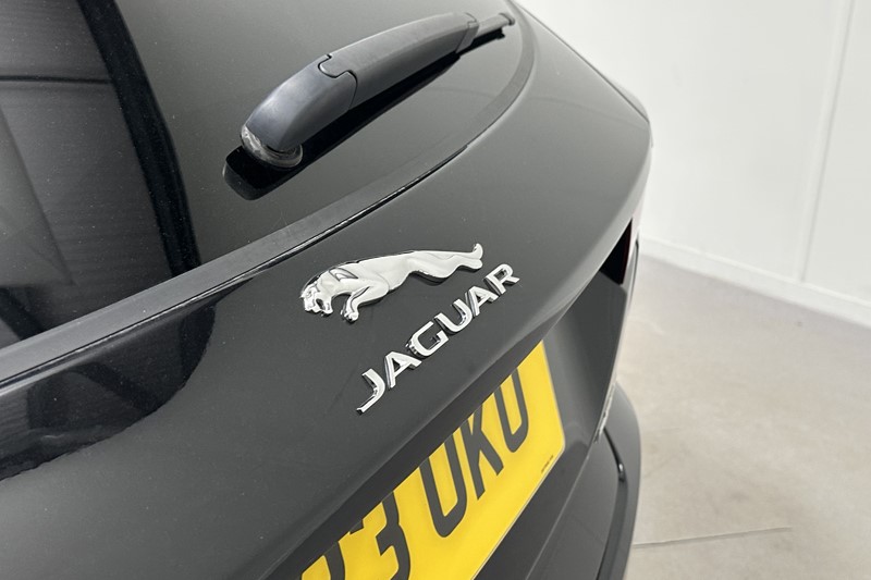 2023 (23) JAGUAR E-PACE 1.5 P300e R-Dynamic S 5dr Auto 5592250