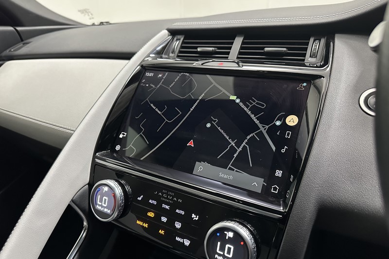 2023 (23) JAGUAR E-PACE 1.5 P300e R-Dynamic S 5dr Auto 5592234