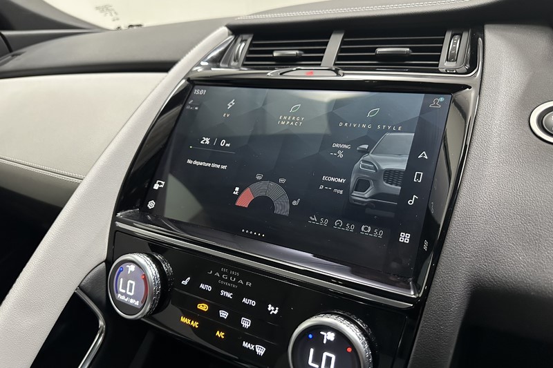 2023 (23) JAGUAR E-PACE 1.5 P300e R-Dynamic S 5dr Auto 5592233