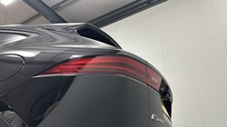 2023 (23) JAGUAR E-PACE 1.5 P300e R-Dynamic S 5dr Auto 5592248