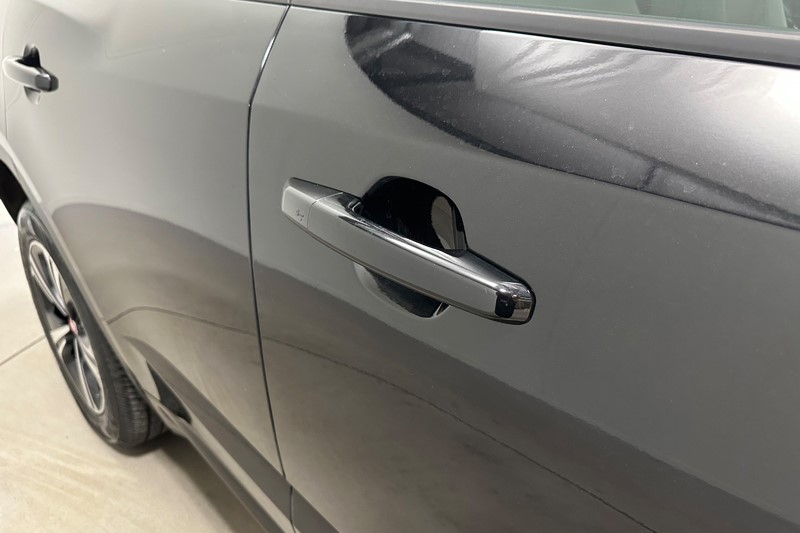 2023 (23) JAGUAR E-PACE 1.5 P300e R-Dynamic S 5dr Auto 5592252