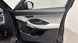 2023 (23) JAGUAR E-PACE 1.5 P300e R-Dynamic S 5dr Auto 5592218