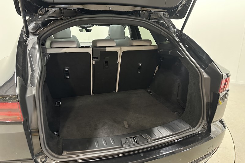 2023 (23) JAGUAR E-PACE 1.5 P300e R-Dynamic S 5dr Auto 5592247