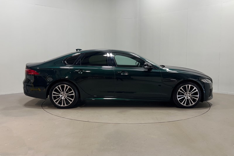 2023 (73) JAGUAR XF 2.0 D200 R-Dynamic SE Black 4dr Auto 5632447