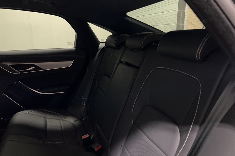 2023 (73) JAGUAR XF 2.0 D200 R-Dynamic SE Black 4dr Auto 5632480