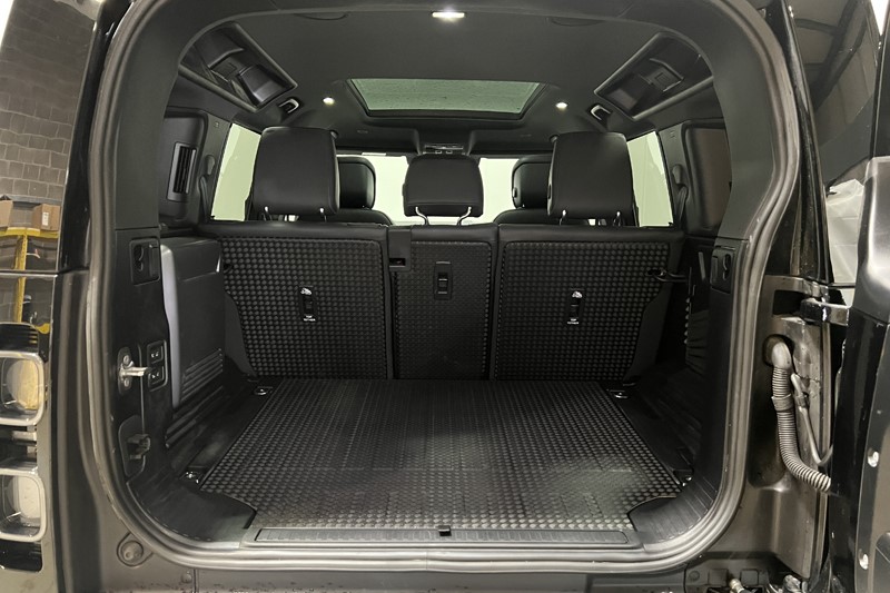 2023 (73) LAND ROVER DEFENDER 5.0 P525 V8 Carpathian Edition 110 5dr Auto 5586602