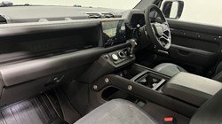 2023 (73) LAND ROVER DEFENDER 5.0 P525 V8 Carpathian Edition 110 5dr Auto 5586598
