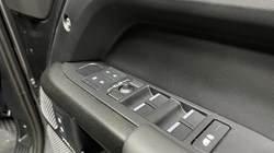 2023 (73) LAND ROVER DEFENDER 5.0 P525 V8 Carpathian Edition 110 5dr Auto 5586572