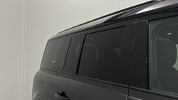2023 (73) LAND ROVER DEFENDER 5.0 P525 V8 Carpathian Edition 110 5dr Auto 5586606