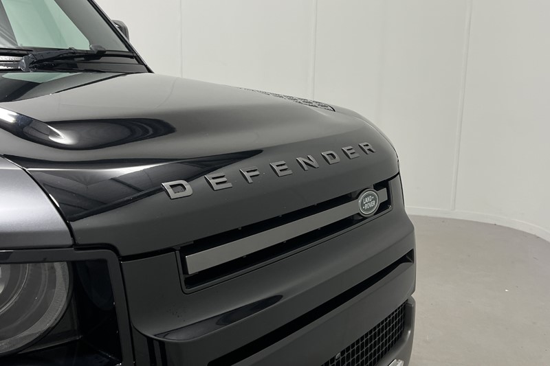 2023 (73) LAND ROVER DEFENDER 5.0 P525 V8 Carpathian Edition 110 5dr Auto 5586612