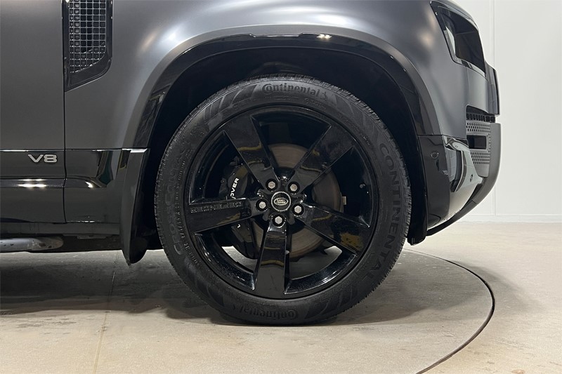 2023 (73) LAND ROVER DEFENDER 5.0 P525 V8 Carpathian Edition 110 5dr Auto 5586566