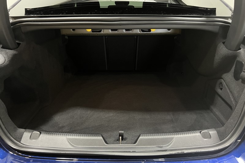 2024 (73) JAGUAR XE 2.0 P250 R-Dynamic HSE Black 4dr Auto 5575132