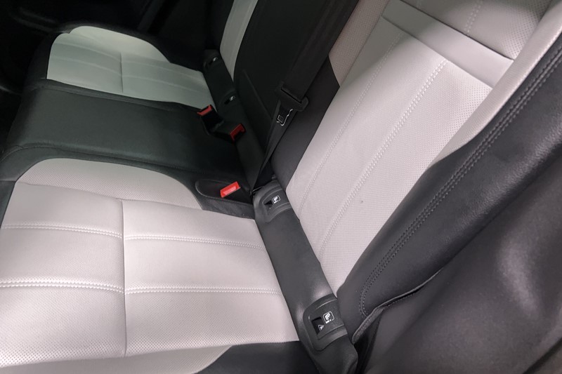 2022 (22) LAND ROVER RANGE ROVER EVOQUE 2.0 D200 R-Dynamic S 5dr Auto 5624402