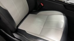 2022 (22) LAND ROVER RANGE ROVER EVOQUE 2.0 D200 R-Dynamic S 5dr Auto 5624379