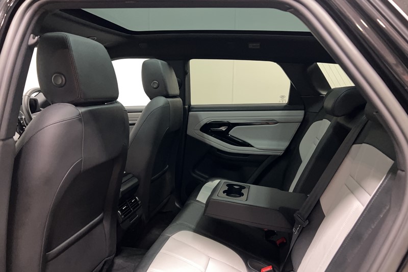 2022 (22) LAND ROVER RANGE ROVER EVOQUE 2.0 D200 R-Dynamic S 5dr Auto 5624404