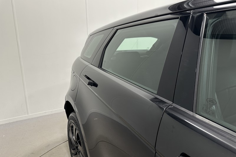 2022 (22) LAND ROVER RANGE ROVER EVOQUE 1.5 P300e R-Dynamic S 5dr Auto 5599893