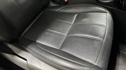 2022 (22) LAND ROVER RANGE ROVER EVOQUE 1.5 P300e R-Dynamic S 5dr Auto 5599863