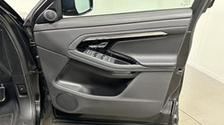 2022 (22) LAND ROVER RANGE ROVER EVOQUE 1.5 P300e R-Dynamic S 5dr Auto 5599859