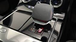2022 (72) LAND ROVER RANGE ROVER VELAR 2.0 D200 Edition 5dr Auto 5599477