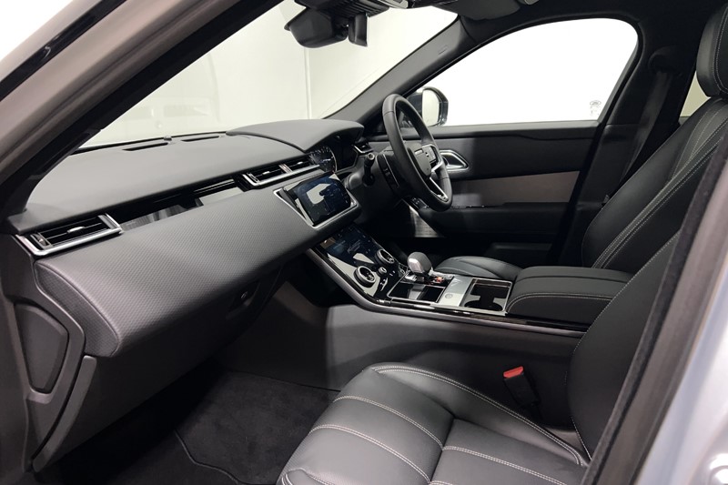 2022 (72) LAND ROVER RANGE ROVER VELAR 2.0 D200 Edition 5dr Auto 5599490