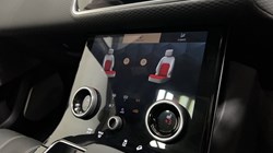 2022 (72) LAND ROVER RANGE ROVER VELAR 2.0 D200 Edition 5dr Auto 5599480