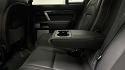 2023 (73) LAND ROVER DEFENDER 3.0 D300 Outbound 130 5dr Auto 5592135