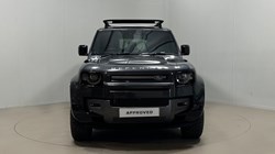 2023 (73) LAND ROVER DEFENDER 3.0 D300 Outbound 130 5dr Auto 5592097