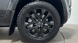 2023 (73) LAND ROVER DEFENDER 3.0 D300 Outbound 130 5dr Auto 5592098