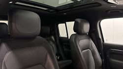 2023 (73) LAND ROVER DEFENDER 3.0 D300 Outbound 130 5dr Auto 5592109