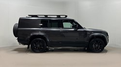 2023 (73) LAND ROVER DEFENDER 3.0 D300 Outbound 130 5dr Auto 5592095