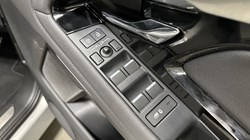 2023 (23) LAND ROVER RANGE ROVER EVOQUE 2.0 D200 R-Dynamic SE 5dr Auto 5613359
