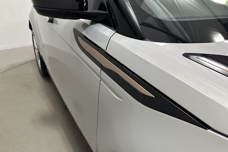 2023 (23) LAND ROVER RANGE ROVER EVOQUE 2.0 D200 R-Dynamic SE 5dr Auto 5613394