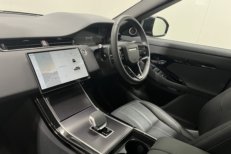 2025 (25) LAND ROVER RANGE ROVER EVOQUE 2.0 D200 Dynamic SE 5dr Auto 5638634