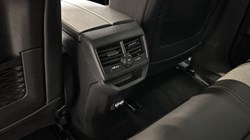 2021 (71) PEUGEOT 3008 1.6 Hybrid4 300 GT 5dr e-EAT8 5596021