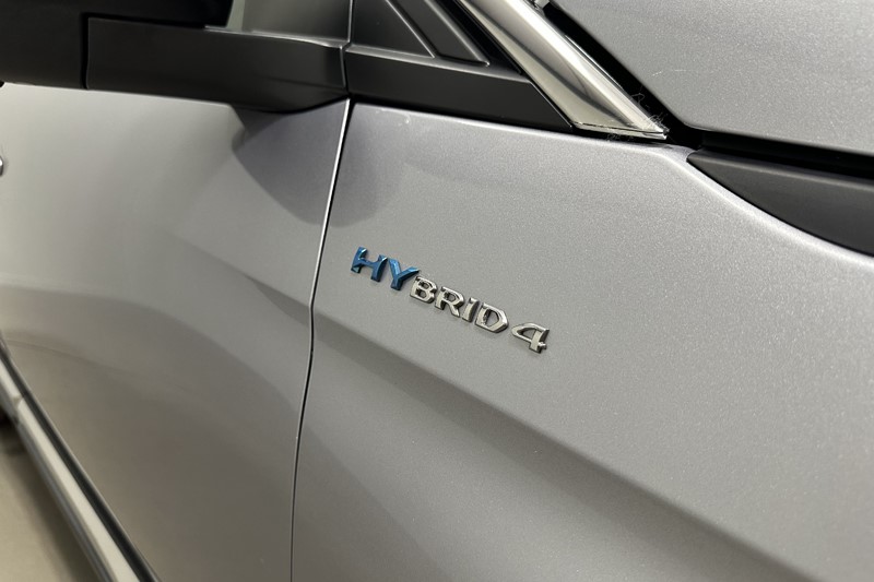 2021 (71) PEUGEOT 3008 1.6 Hybrid4 300 GT 5dr e-EAT8 5596032