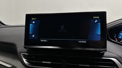 2021 (71) PEUGEOT 3008 1.6 Hybrid4 300 GT 5dr e-EAT8 5596010