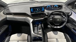 2021 (71) PEUGEOT 3008 1.6 Hybrid4 300 GT 5dr e-EAT8 5595986