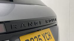 2025 (25) LAND ROVER RANGE ROVER EVOQUE 2.0 D200 Dynamic SE 5dr Auto 5611152