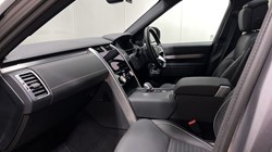 2023 (23) LAND ROVER DISCOVERY 3.0 D300 R-Dynamic HSE 5dr Auto 5624284