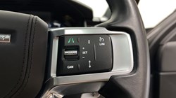 2023 (23) LAND ROVER DISCOVERY 3.0 D300 R-Dynamic HSE 5dr Auto 5624269