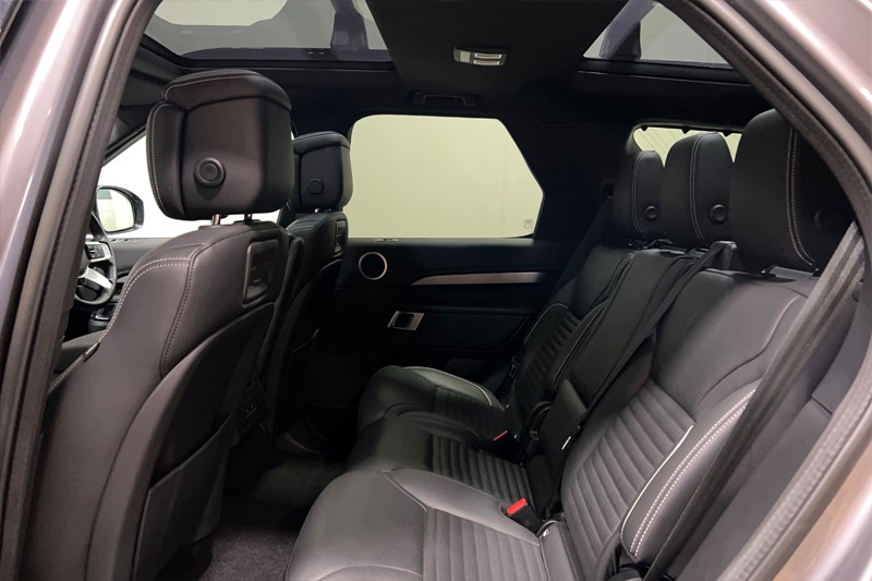 2023 (23) LAND ROVER DISCOVERY 3.0 D300 R-Dynamic HSE 5dr Auto 5624251